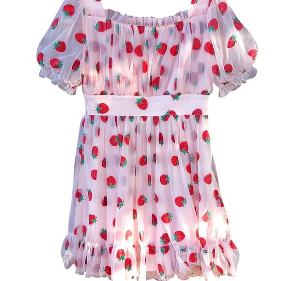 Strawberry Print Womens dress Lonny nwot TWEE strawberrycore - Picture 9 of 9